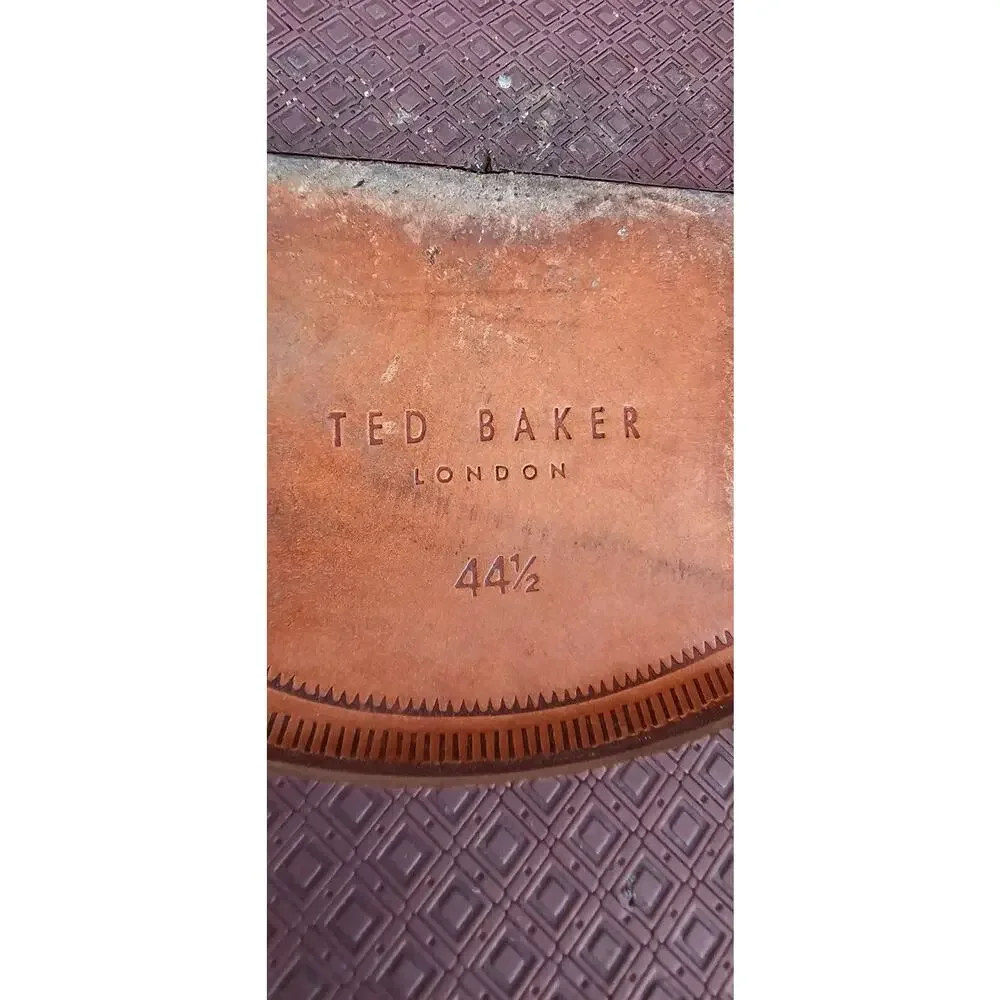 Ted Baker London Azzlan Chukka Leather Ankle Boot Shoes Brown Purple Stitch 11.5